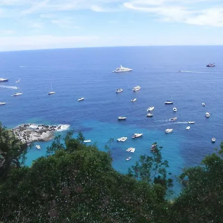 Caprese Affittacamere Capri